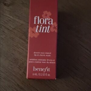 Benefit Flora Tint Lip & Cheek Stain - Desert Rose